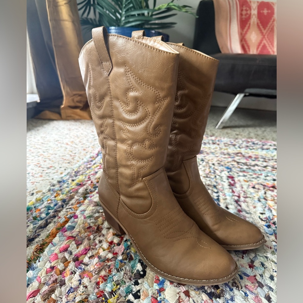 Vegan cowboy boots